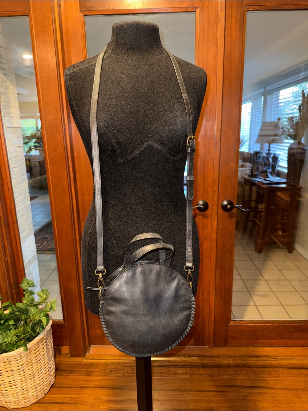 Vintage Lucky Brand Small Round Black Leather Crossbody Bag